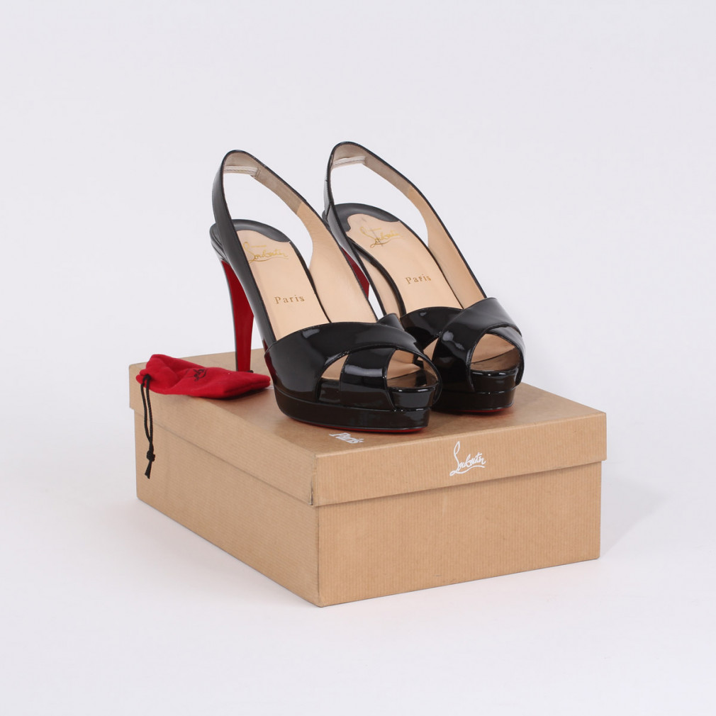louboutin st tropez