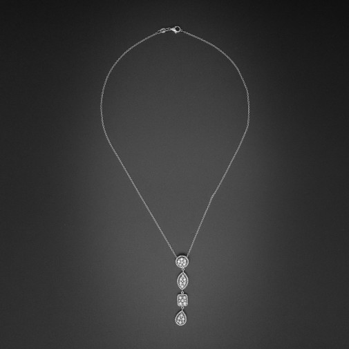 Collier et pendentif or blanc 18k et diamants.