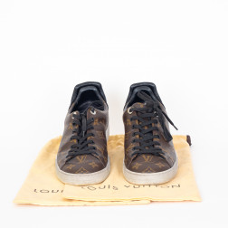 Paire de Sneaker Monogram pointure 39