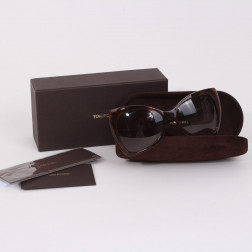Paire de lunettes de soleil pour femme modèle Nico