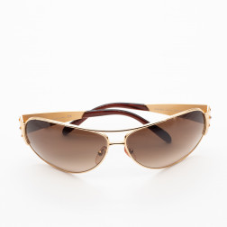 Paire de lunettes de soleil