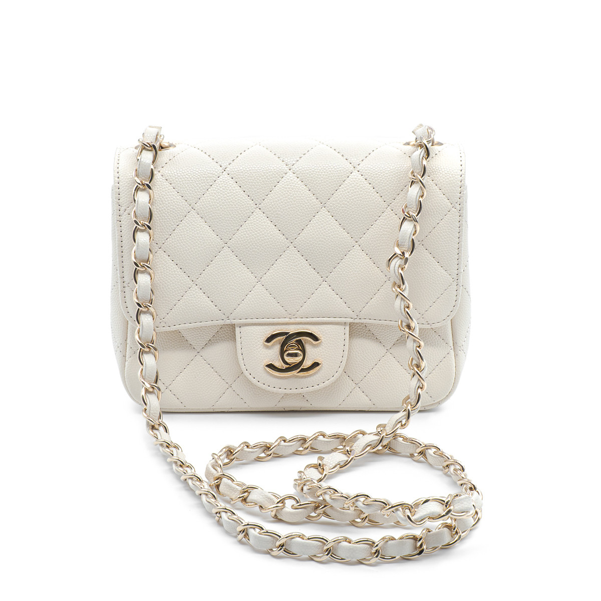 Ceinture CHANEL avec petit sac.