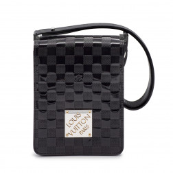 Sac Club en cuir verni Damier noir