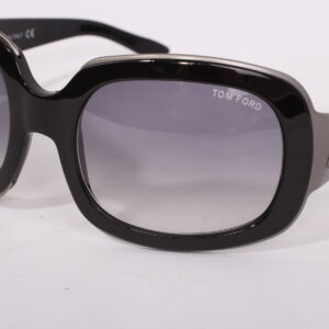 Pair of sunglasses oversized Lisa TF28 - Image 4
