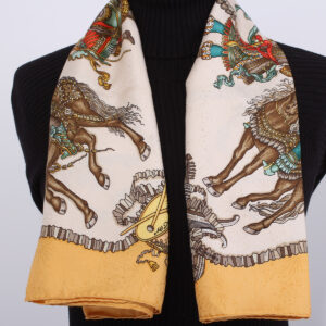 Scarf Les Fêtes du Roi Soleil - Image 3