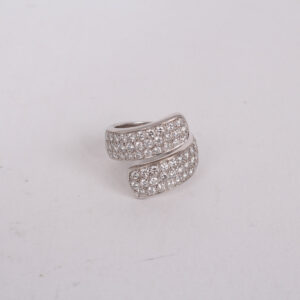 Bague or blanc 18k sertie de diamants – Image 1