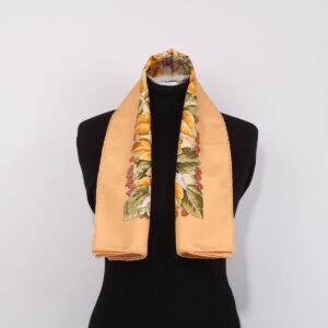 Scarf L'Arbre de Soie. - Image 2