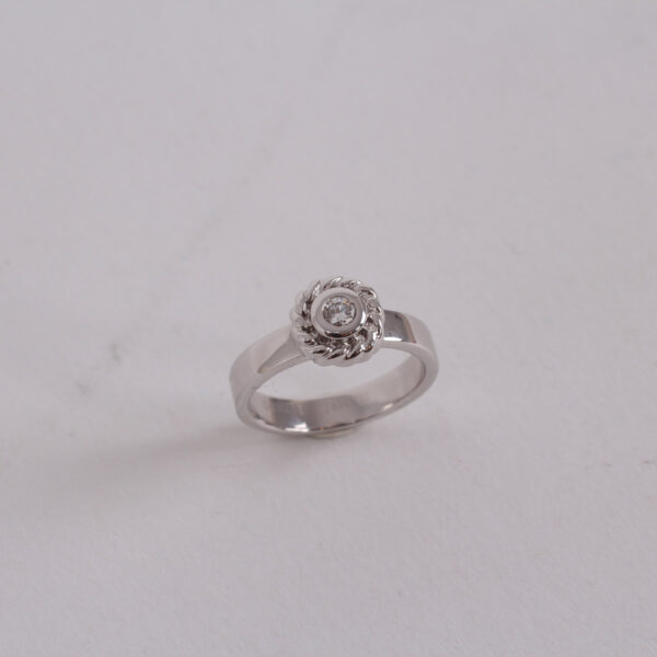 Bague Fleur et brillant-0