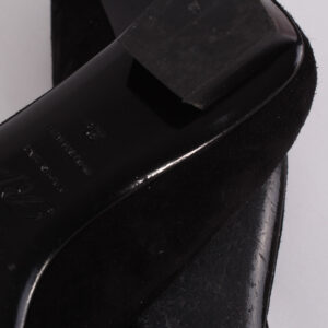 Pair of woman shoes size 35 - Image 5