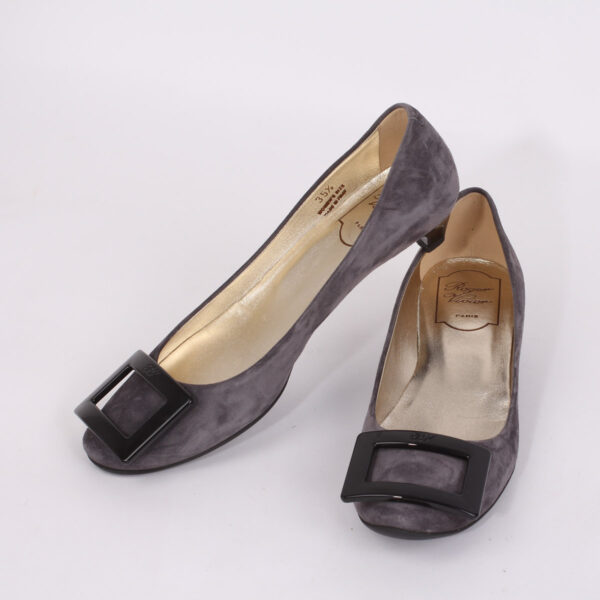 Paire d'escarpins P.35 1/2-0