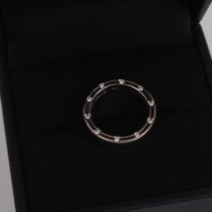 D-Side ring - Image 1