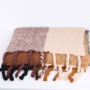 Very large Plaid 100% mohair - Image 5