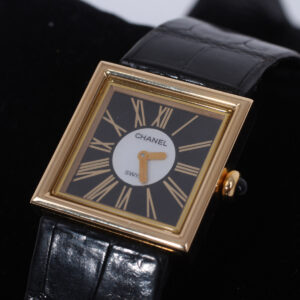 Montre Mademoiselle en or jaune 18k – Image 2