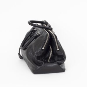 Fine grain soft leather handbag - Image 7
