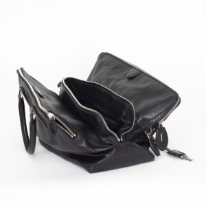 Fine grain soft leather handbag - Image 2