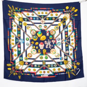 Scarf Petite Main - Image 1