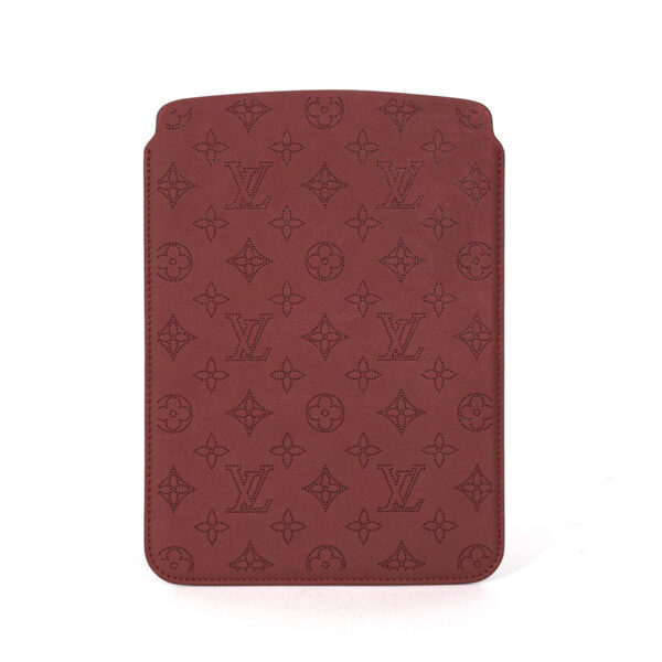 Etui pour Ipad Air en cuir Monogram Perforé rouge-0
