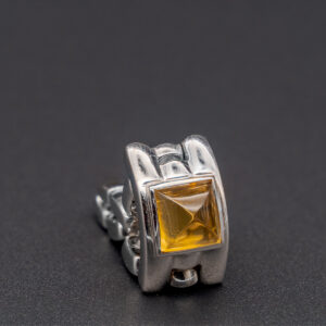 Bague Khesis or blanc 18k ornée d'une superbe citrine – Image 4
