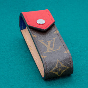 Red leather case and monogram canvas, Steve model 5 dice - Image 2