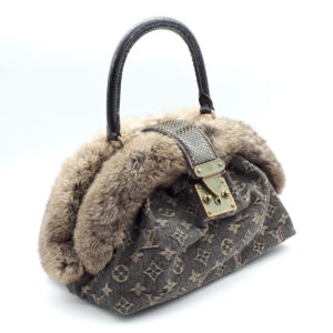Sac à main Demi-lune Monogram Denim noir et chinchilla - Imagen 5