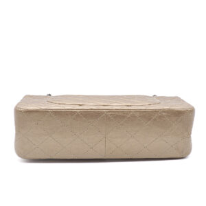 Sac 2.55 Jumbo en cuir vieilli doré – Image 6