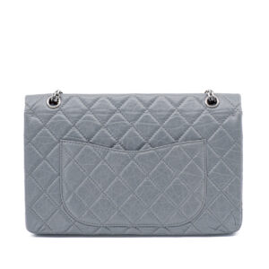 Sac 2.55 Jumbo en cuir vieilli gris – Image 2
