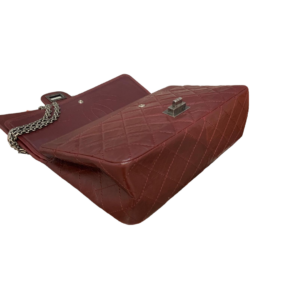 Sac 2.55 Jumbo en cuir vieilli bordeaux - Image 5