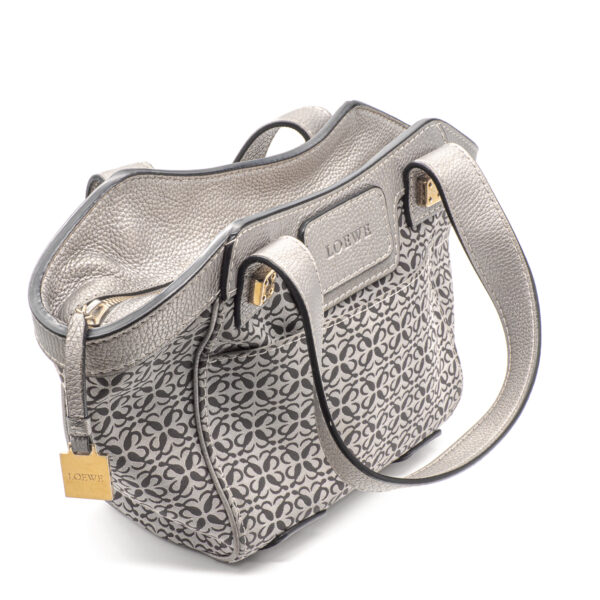 sac shopping en toile siglée et cuir gris et noir-0