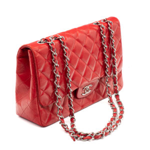 Sac Grand Classique Jumbo Simple flap en cuir souple rouge – Image 2