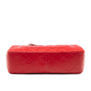 Sac Grand Classique Jumbo Simple flap en cuir souple rouge – Image 5