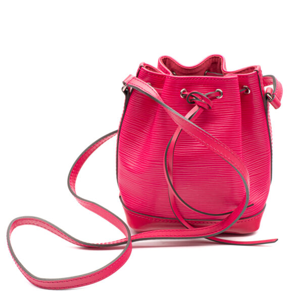 Sac Nano Noé en cuir épi rose foncé-0