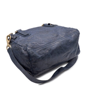 Pandora bag in Abyss blue distressed leather - Image 4