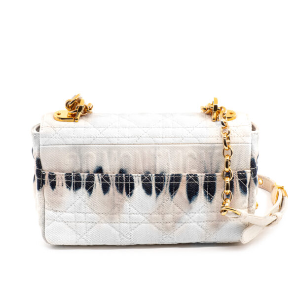 Sac à bandoulière Dior Caro en toile blanc cassé et Tie and Dye bleu et beige rosé-21274