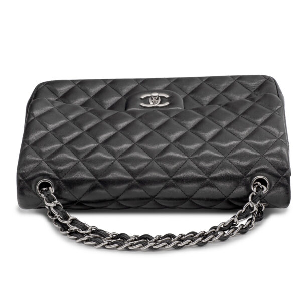 Sac à main Chanel Timeless Jumbo en cuir matelassé noir-21356