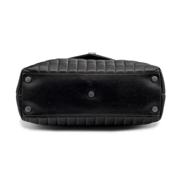 Sac bandoulière Saint Laurent Loulou grand modèle en cuir matelassé chevrons noir-21410