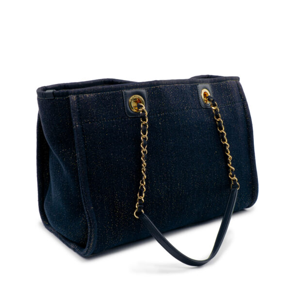 Sac Cabas Chanel Collector Deauville 19A en toile marine et lurex doré-21433